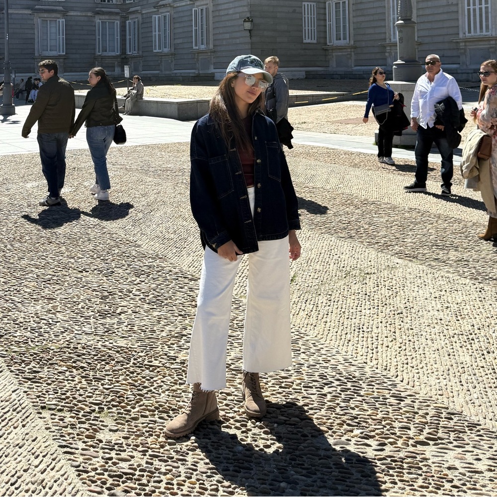 Meet your Posher, Jennifer